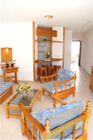 Apartamentos Alondras Park 