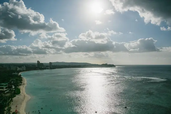 Guam Reef Hotel 