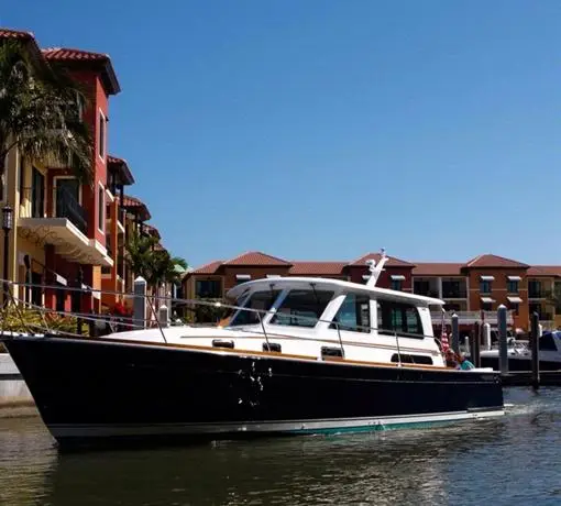 Naples Bay Resort and Marina 