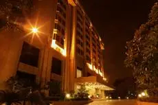 The Metropolitan Hotel & Spa New Delhi 