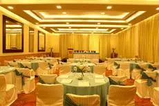 The Metropolitan Hotel & Spa New Delhi 