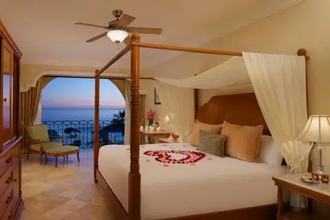 Dreams Los Cabos Suites Golf Resort & Spa