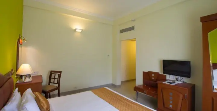 Park Central Hotel Kochi 