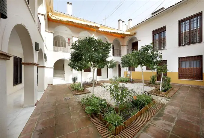 Apartamentos Patios de Alcantara