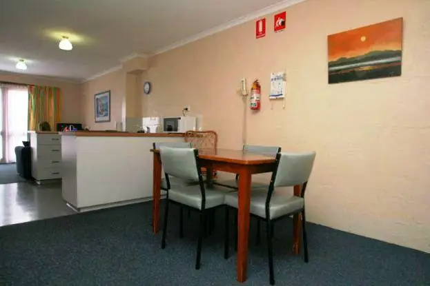 Alanvale Apartments & Motor Inn 