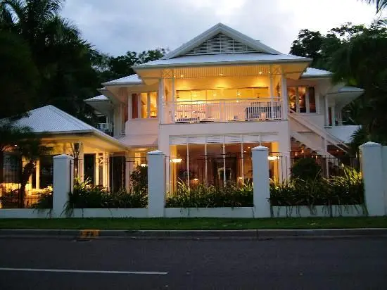 Trinity On The Esplanade Villas Cairns