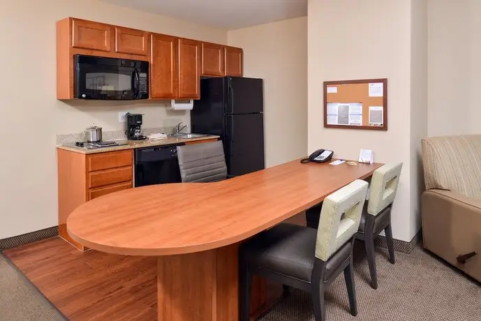 Candlewood Suites Lafayette 