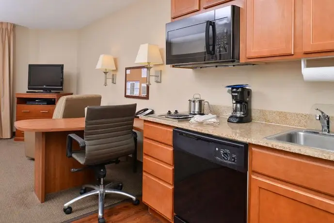 Candlewood Suites Lafayette 