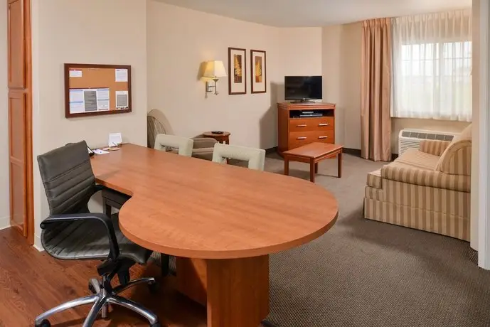 Candlewood Suites Lafayette 