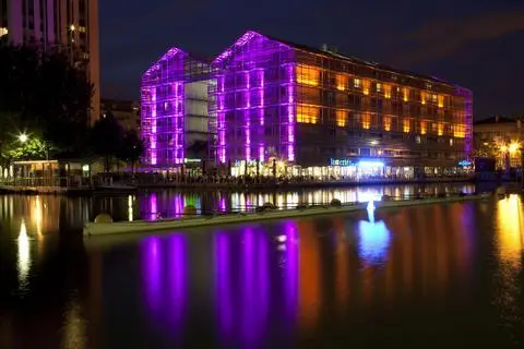 Holiday Inn Express Paris-Canal De La Villette