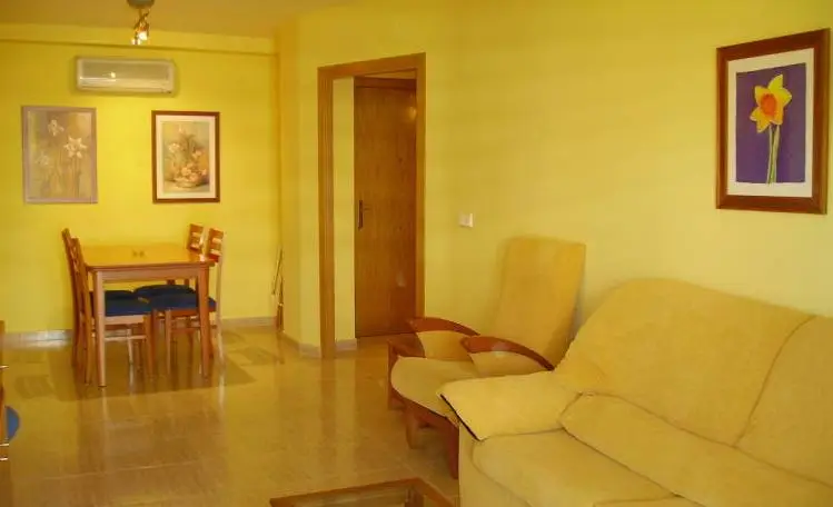 Apartamentos Larimar - Families Only 