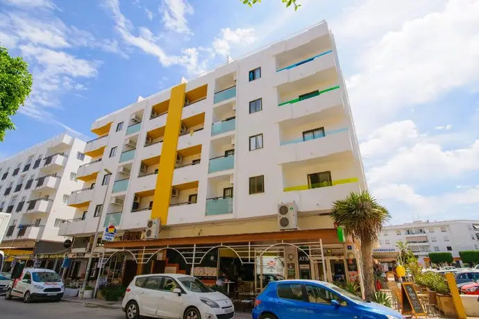 Apartamentos Poniente Playa 