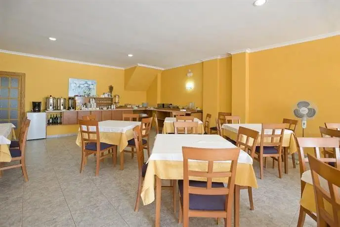 Hostal La Perla Ibiza 