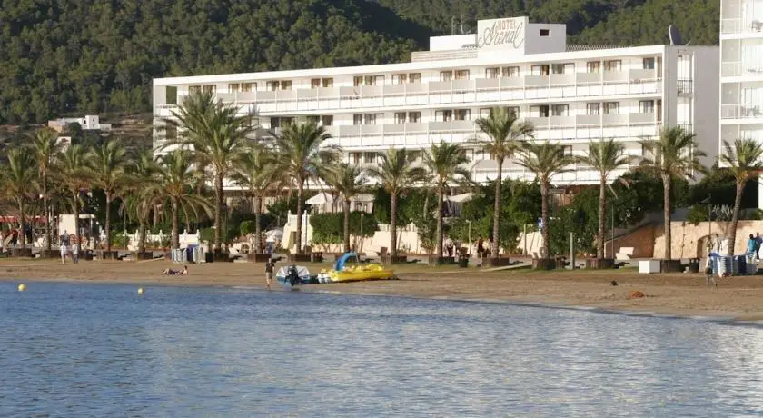 Hotel Arenal 