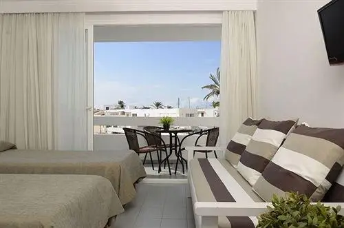 Apartamentos Sabina Playa 