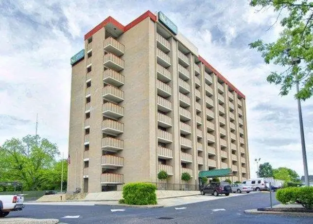 Quality Inn & Suites Fayetteville