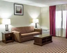 Quality Inn & Suites Fayetteville 