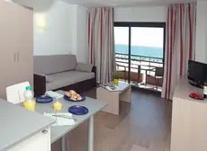 Almirall Apartaments 