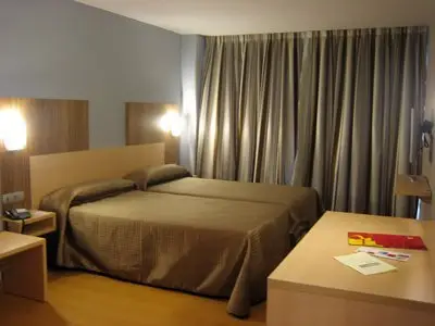 Hotel City House Alisas Santander 