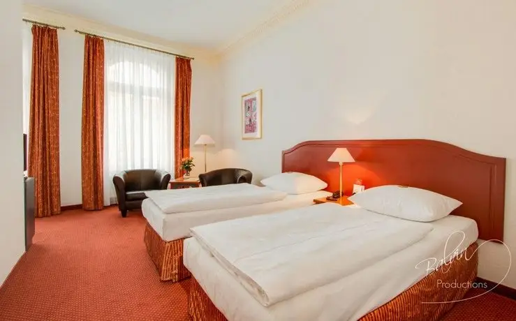 Akzent Hotel Am Goldenen Strauss