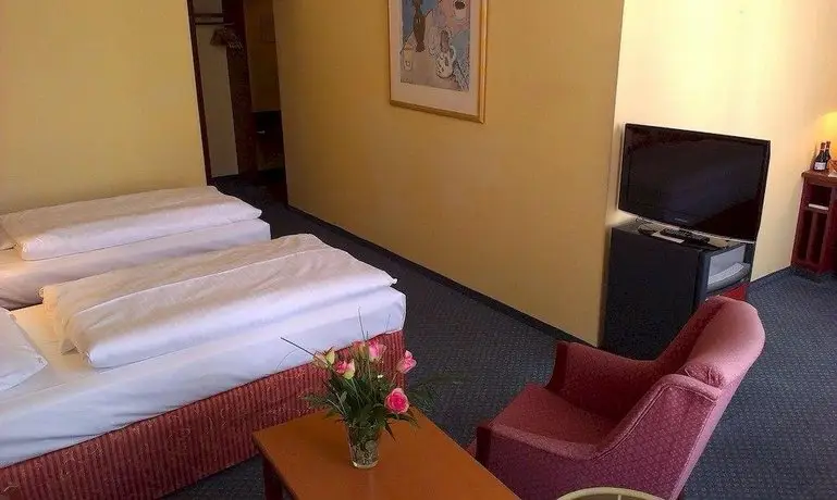 Akzent Hotel Am Goldenen Strauss 