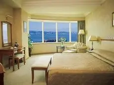 Dalian Harbour View Hotel 