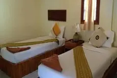 Phuwadee Resort & Spa 