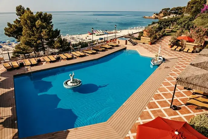 Rigat Park & Spa Hotel 