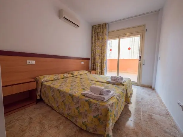 Apartaments AR Santa Anna II 