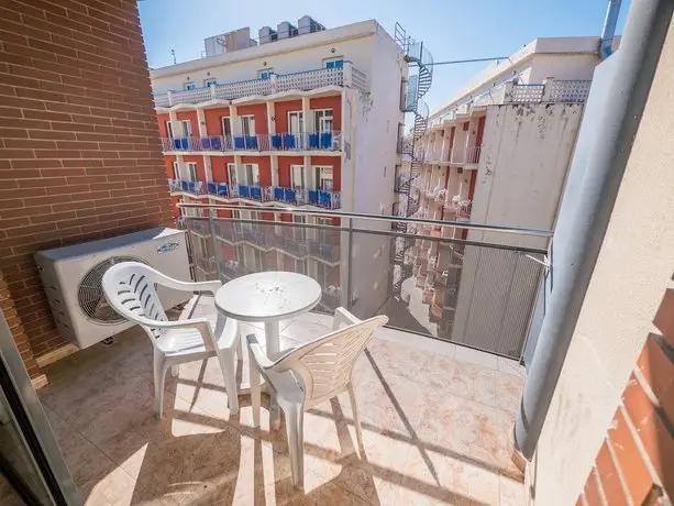 Apartaments AR Santa Anna II 