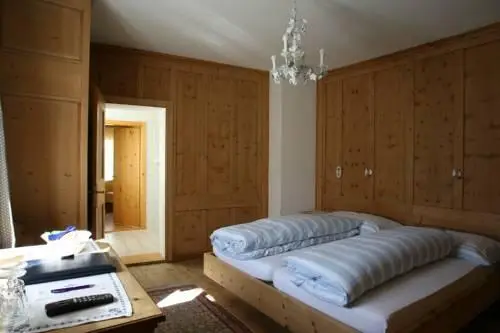 Hotel Traube Scuol 