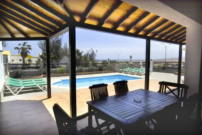 Vip Villas - Caleta Dorada 