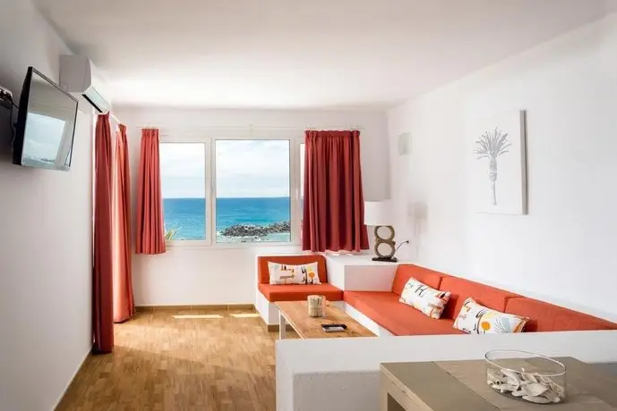 Neptuno Suites - Adults Only 