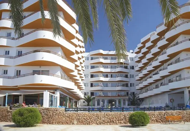 Apartamentos Mar y Playa 