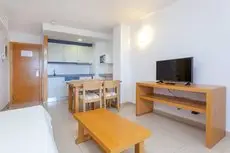 Apartamentos Mar y Playa 