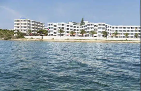 Apartamentos Playa Sol I 