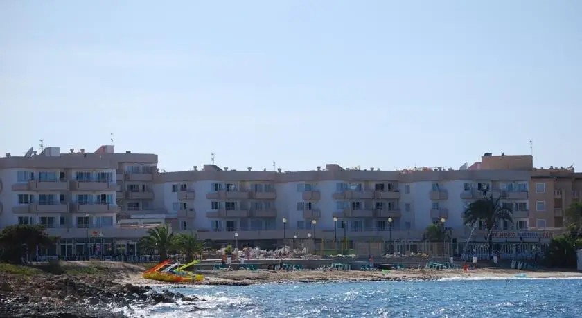 Playa Bella Apartments 