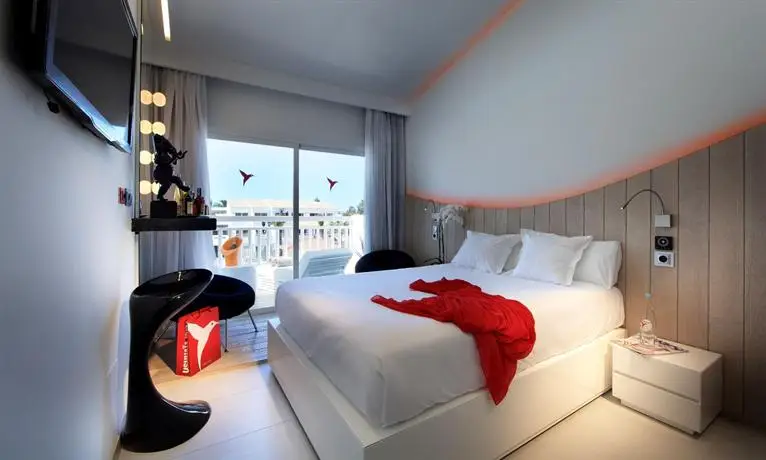 Ushuaia Ibiza Beach Hotel - Adults Only 