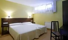 Apartamentos Aldea del Puente 