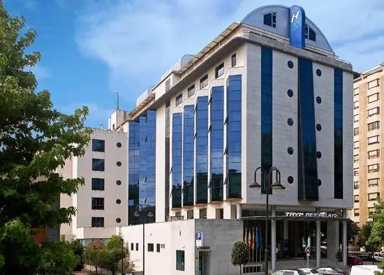 Tryp Gijon Rey Pelayo Hotel 