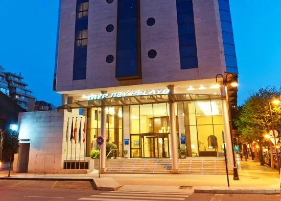 Tryp Gijon Rey Pelayo Hotel 