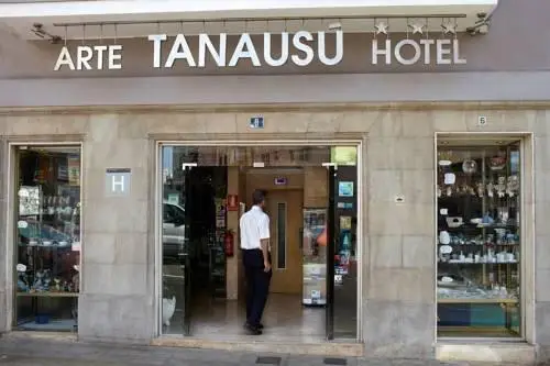 Hotel Tanausu 