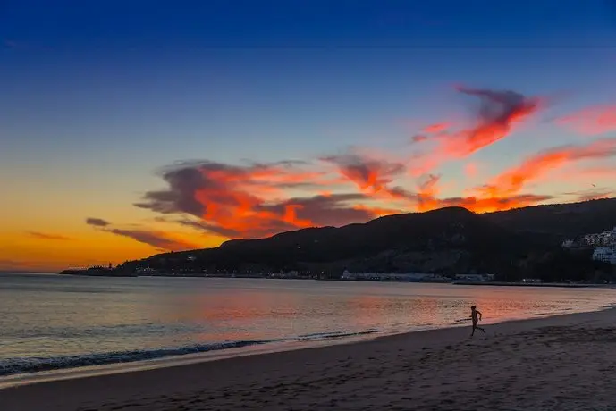 SANA Sesimbra Hotel 