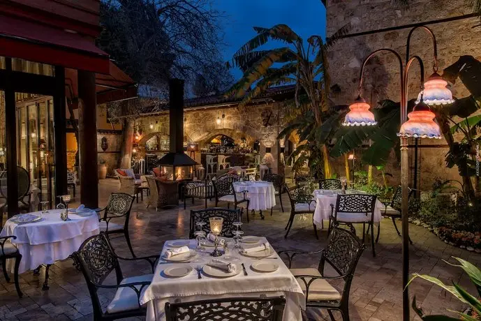 Tuvana Hotel 