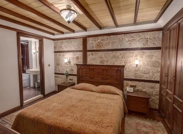 Tuvana Hotel 