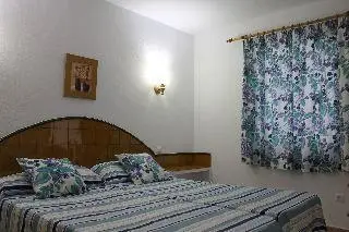 Apartamentos Sol Ponent 