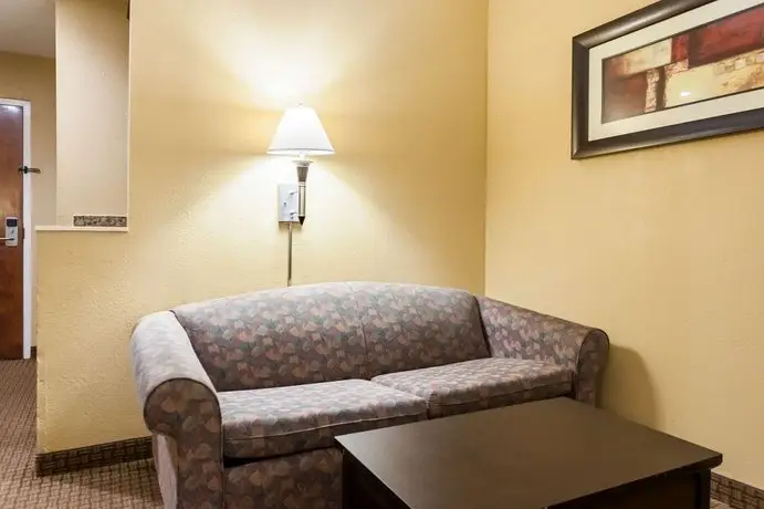 Quality Inn & Suites Lafayette 