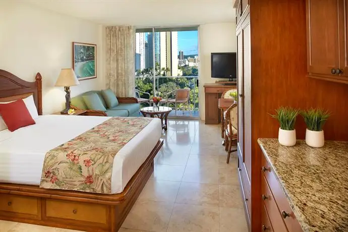 Luana Waikiki Hotel & Suites 