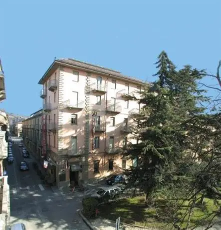 Hotel Savona Alba 