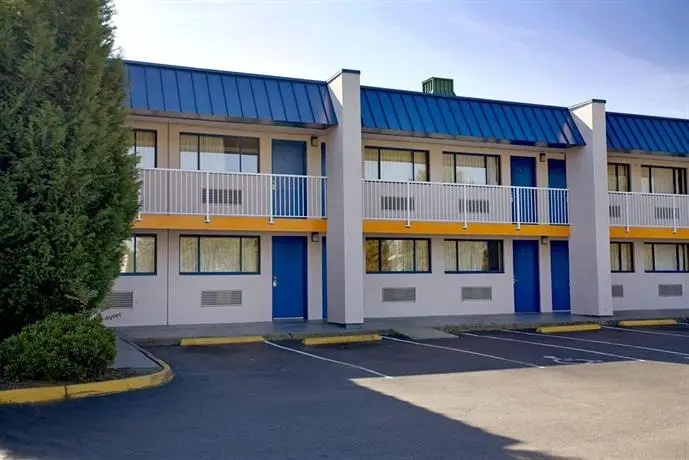 Riverwalk Inn and Suites Portsmouth